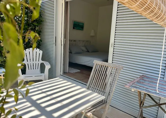 Suite Privada Independiente Con Terraza En El Tosalet