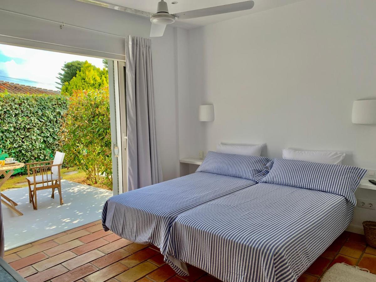 Privada Independiente Con Terraza En El Tosalet Séjour chez l'habitant *