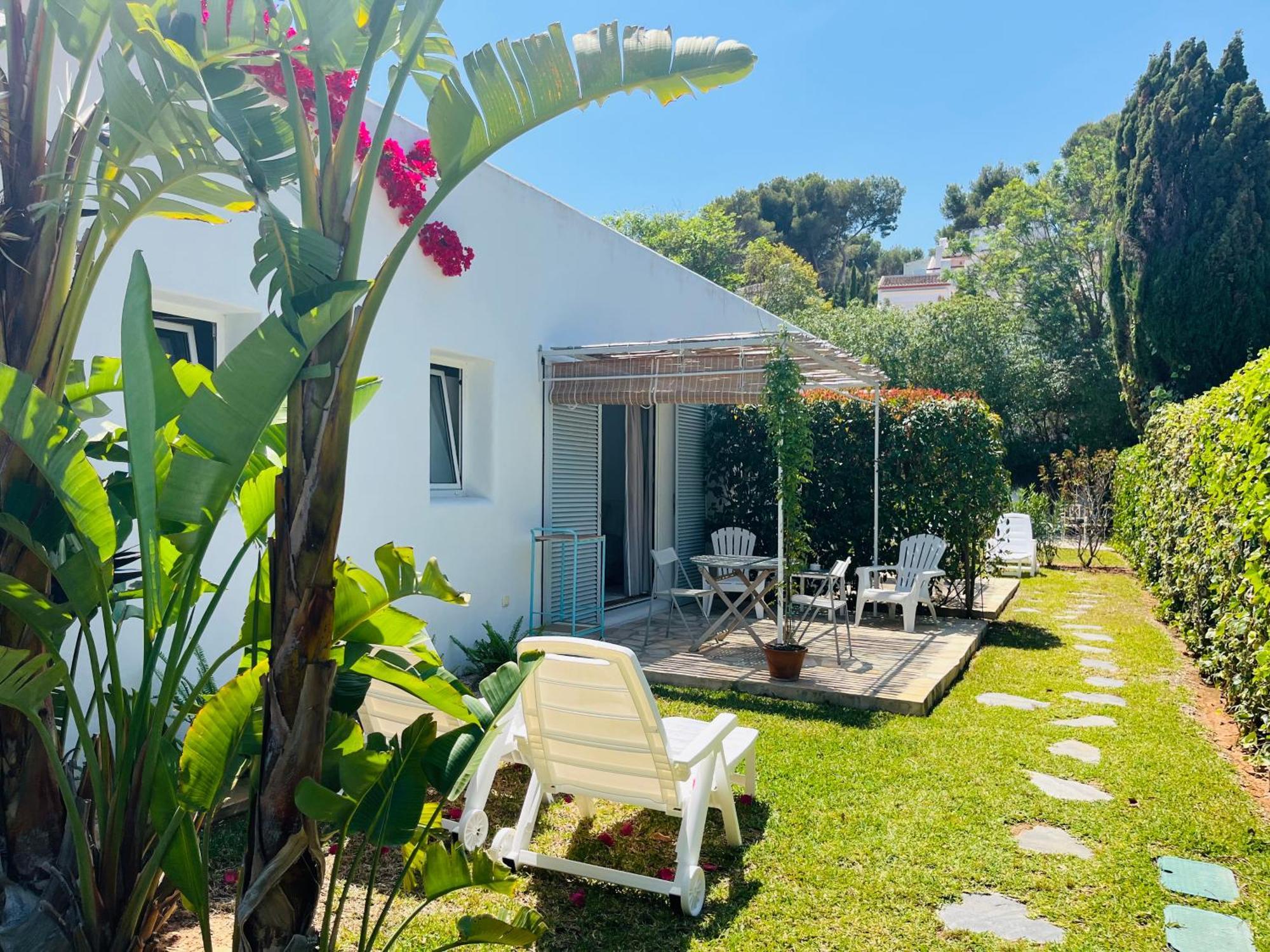 Quarto em Acomodações Particulares Habitación Con Jardín Y Terraza En El Tosalet *